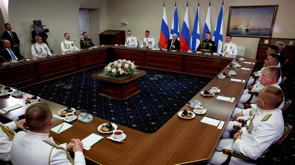 Рабочая поездка президента Владимира Путина в Санкт-Петербург 