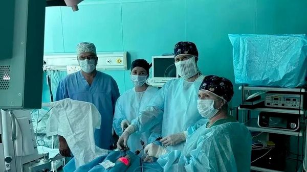 Крымские врачи провели уникальную операцию новорожденному