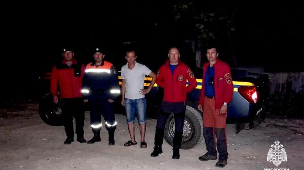 В Бахчисарайском районе Крыма спасли туриста на машине