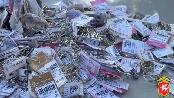 В Керчи пьяный мужчина две ночи подряд обворовывал городской рынок на 800 тысяч рублей