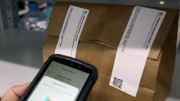 Работа сервиса доставки еды