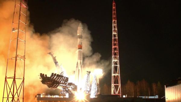 Запуск ракеты-носителя Союз-2.1б с космодрома Плесецк