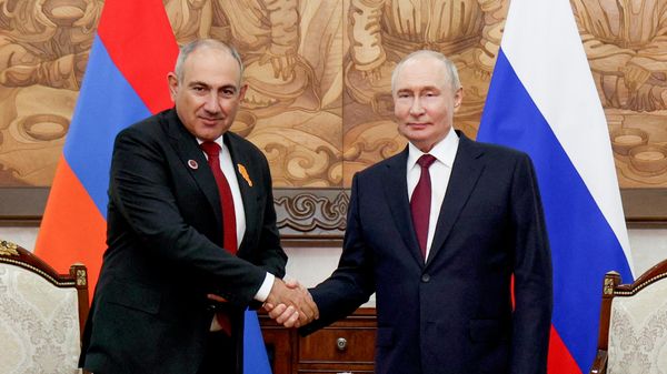 Президент Владимир Путин встретился с премьер-министром Армении Николом Пашиняном