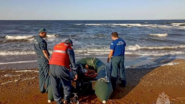 В Крыму четверых мужчин унесло в Азовское море – двое погибли и еще одного ищут спасатели