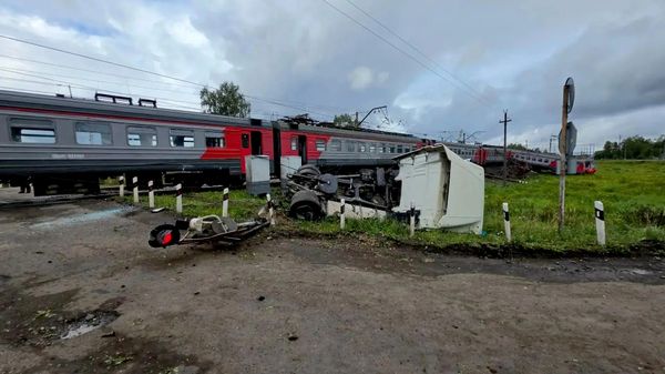 Столкновение электрички с грузовиком во Владимирской области