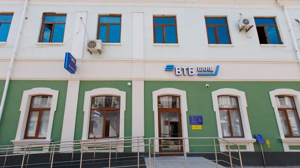 Офис ВТБ открылся в Феодосии после реконструкции
