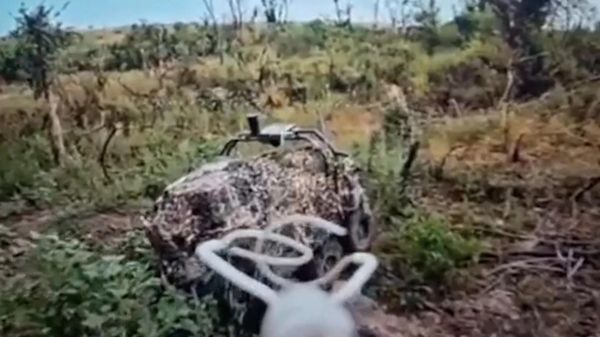 Десантники уничтожают боевиков и технику ВСУ вблизи Запорожья
