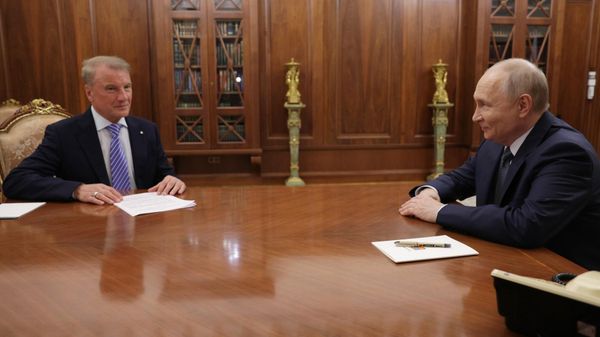 Встреча Владимира Путина с председателем правления Сбербанка Германом Грефом