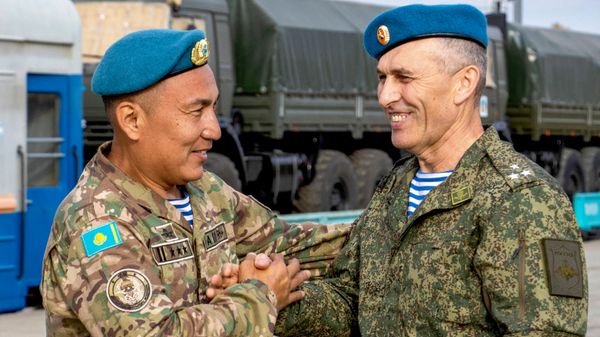 Участники учений ОДКБ прибыли в РФ