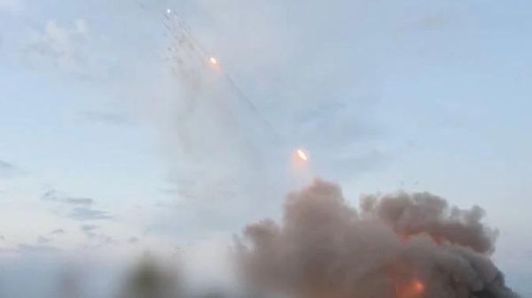 Бойцы Днепра огнем из Градов сравняли с землей опорники ВСУ в Запорожской области