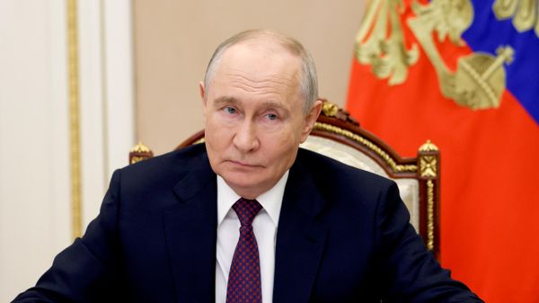 Президент Владимир Путин