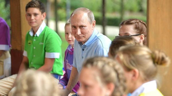 Владимир Путин в Артеке