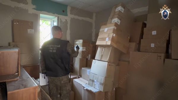 У двух севастопольцев изъяли контрафактные сигареты на сумму 15 млн рублей