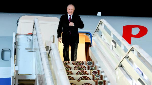 Рабочая поездка президента РФ Владимира Путина в Туркменистан