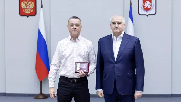Сергей Аксенов вручил награды работникам сельского хозяйства и перерабатывающей промышленности