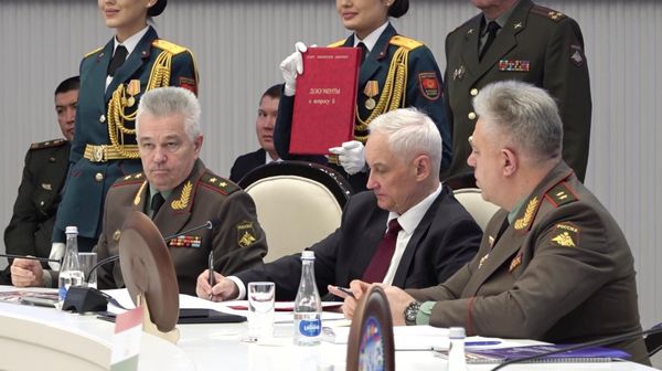 Министр обороны РФ Андрей Белоусов (в центре) принимает участие в заседании Совета министров обороны государств – участников Содружества Независимых Государств