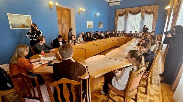 Мастер-класс от журналистов РИА Новости Крым на форуме Журналистика в период СВО