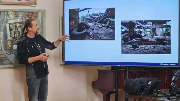 Дмитрий Макеев в качестве эксперта РИА Новости Крым выступает на IV Международном форуме Журналистика в период СВО