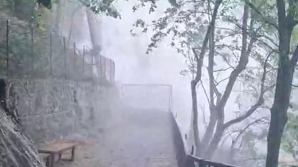 Водопад Учан-Су разбушевался в Крыму после трехмесячной нормы осадков