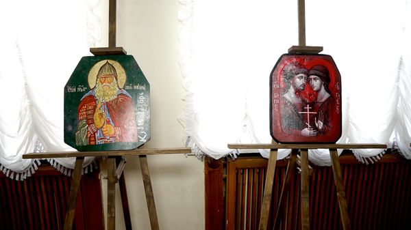 Выставка Иконы на бронепластинах
