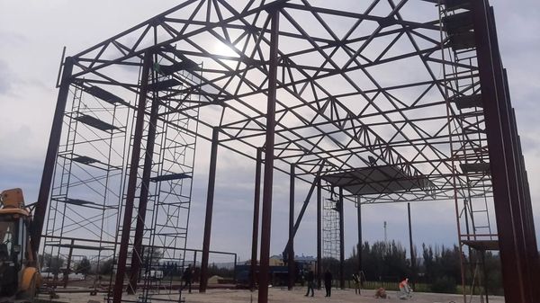 Строительство модульного спортзала на берегу моря в Феодосии Строительство модульного спортзала на берегу моря в Феодосии