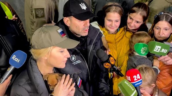 Гуманитарная миссия по эвакуации жителей Алешек из Херсонской области Гуманитарная миссия по эвакуации жителей Алешек из Херсонской области