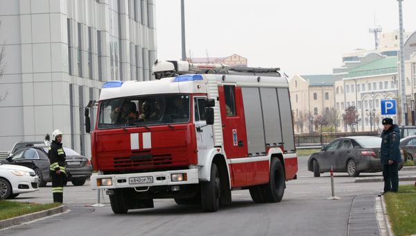 Учения по тушению пожаров в высотном комплексе Грозный-Сити в Грозном