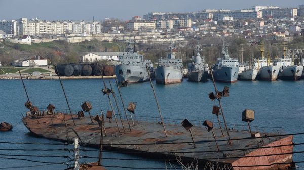 Корабли в Стрелецкой бухте Севастополя. Архивное фото