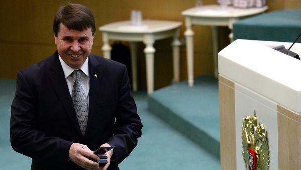Сенатор от Заксобрания Крыма Сергей Цеков на заседании Совета Федерации Российской Федерации