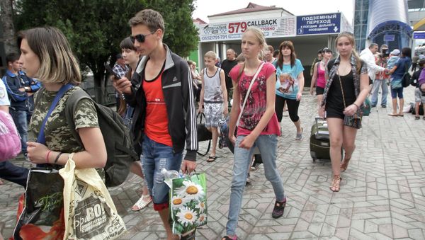 Дети из Славянска прибыли на отдых в Крым