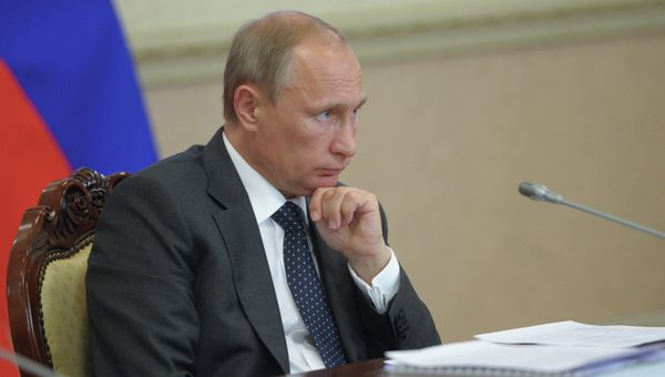 Президент РФ Владимир Путин на заседании президиума Государственного совета РФ