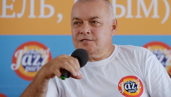 Генеральный директор МИА Россия Сегодня Дмитрий Киселев на пресс-конференции, посвященной открытию международного фестиваля Koktebel Jazz Party