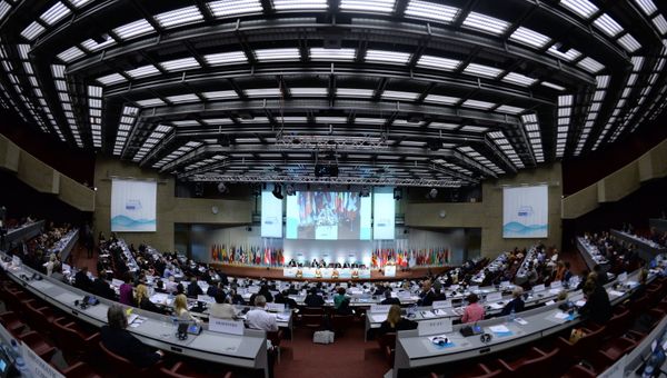На открытии осенней сессии Парламентской ассамблеи Организации по безопасности и сотрудничеству в Европе (ОБСЕ) в Женеве На открытии осенней сессии Парламентской ассамблеи Организации по безопасности и сотрудничеству в Европе (ОБСЕ) в Женеве