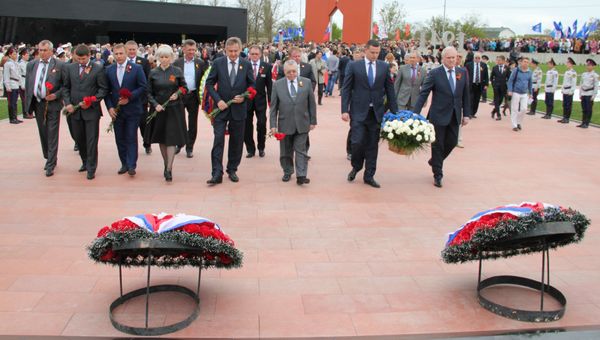 Открытие мемориала жертвам фашистской оккупации Крыма