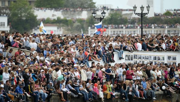 Воздушный парад в Севастополе в честь Дня Победы