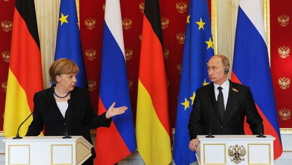 Совместная пресс-конференция президента РФ В.Путина и канцлера Германии А.Меркель