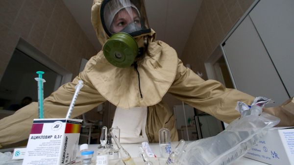Отработка действий на случай поступления больных, инфицированных Эболой