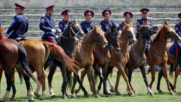 Завершение конного перехода казаков юга России в Севастополе