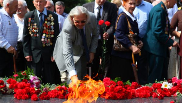 День памяти и скорби в Симферополе