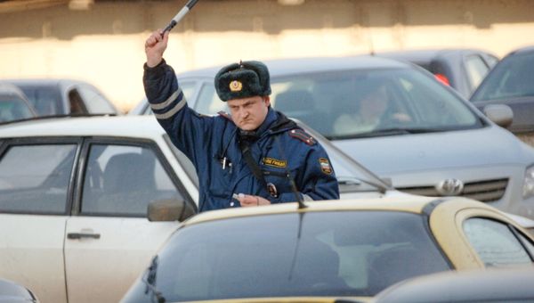 Сотрудник ДПС