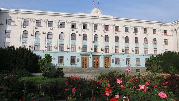 Здание Совета министров Республики Крым в Симферополе
