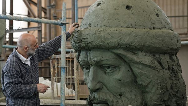 Изготовление памятника Великому князю Владимиру
