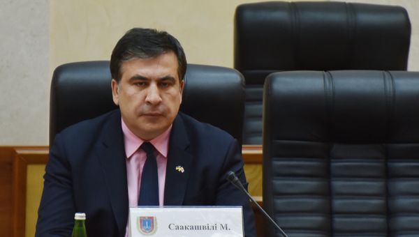 Михаил Саакашвили перед вручением ему удостоверения главы Одесской области Михаил Саакашвили перед вручением ему удостоверения главы Одесской области