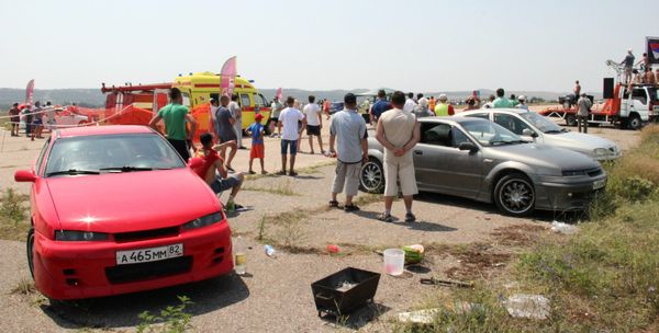 Автогонки в Керчи