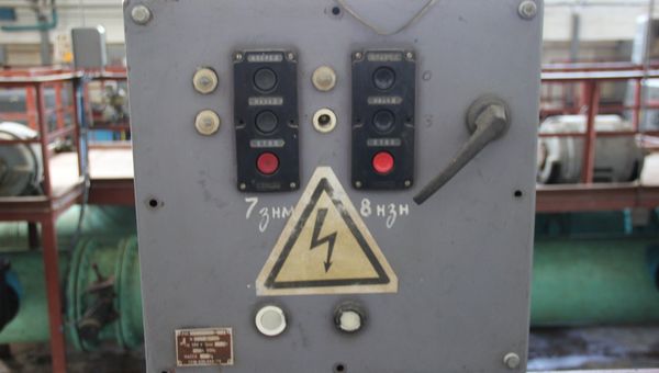 Запуск генераторов на предприятии Вода Крыма