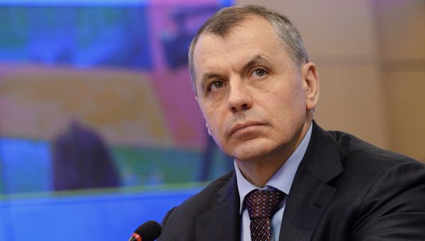 Открытие фотовыставки, посвященной годовщине воссоединения Крыма с Россией, в Москве
