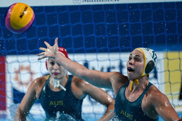 Чемпионат мира FINA 2015. Водное поло. Женщины. Матч Австралия - Италия. Матч за 3-е место Чемпионат мира FINA 2015. Водное поло. Женщины. Матч Австралия - Италия. Матч за 3-е место