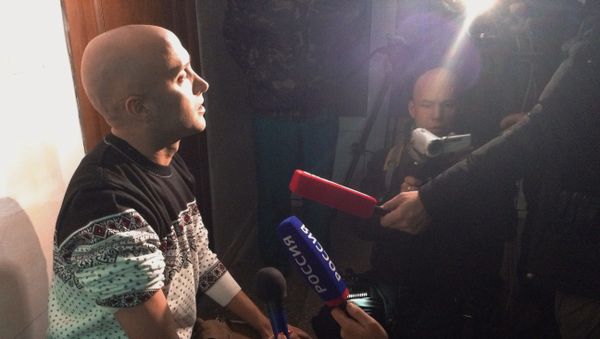 ?Британский журналист Грэм Филлипс ранен под Донецком