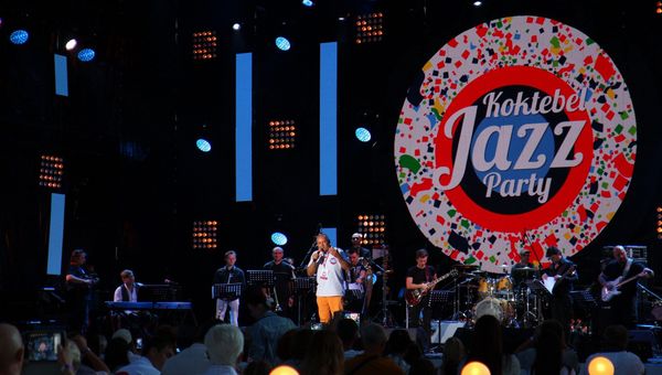 Вечер открытия Koktebel Jazz Party-2015. Приветственное слово Дмитрия Киселева.
