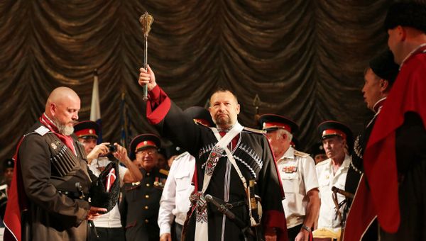 Выборы казачьего атамана. Казачий генерал Владимир Миронов